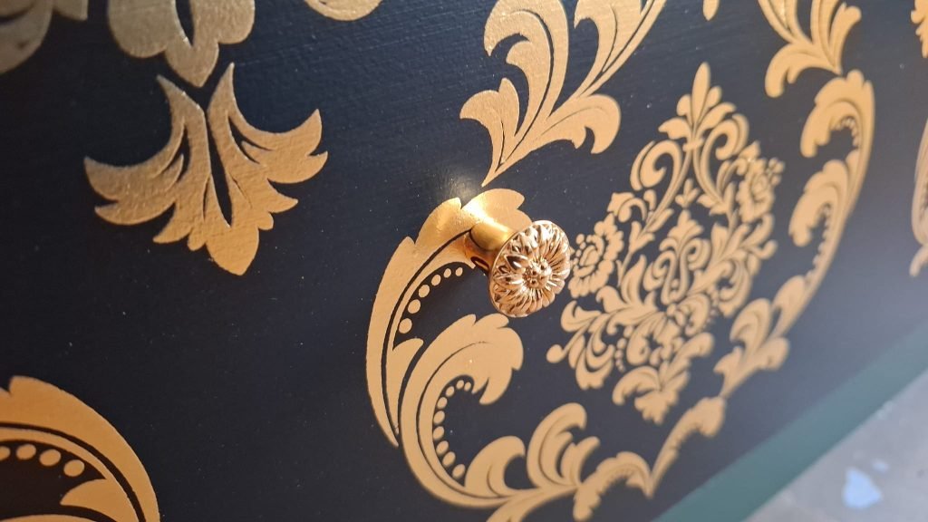 Detale Metamorfozy komody Ikea Hemnes