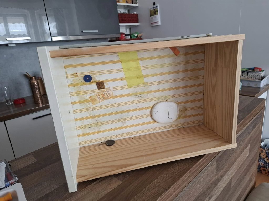 Szuflada Komody Ikea Hemnes przed metamorfozą